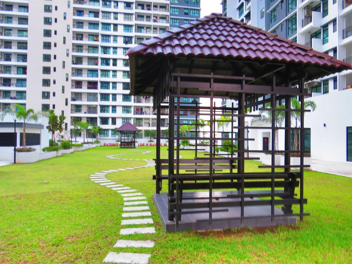 The Garden By J&G Vacation Homes Skudai Exterior foto